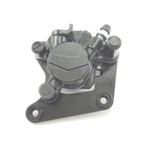 2. [E3/E4]N1S Rear disc brake Lower Fluid Pump